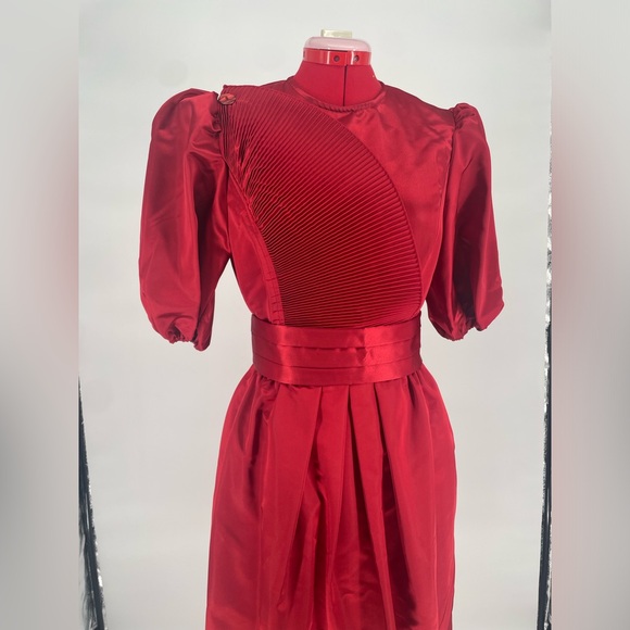 Rare 1980s Ruby Red Donna Morgan Satin Puff Sleeve Cocktail Dress - Picture 11 of 16